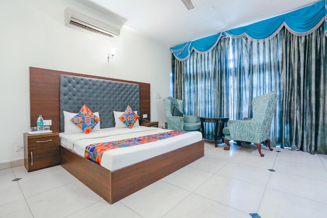 Hotel Fabexpress Lloyd House Nowe Delhi Zewnętrze zdjęcie