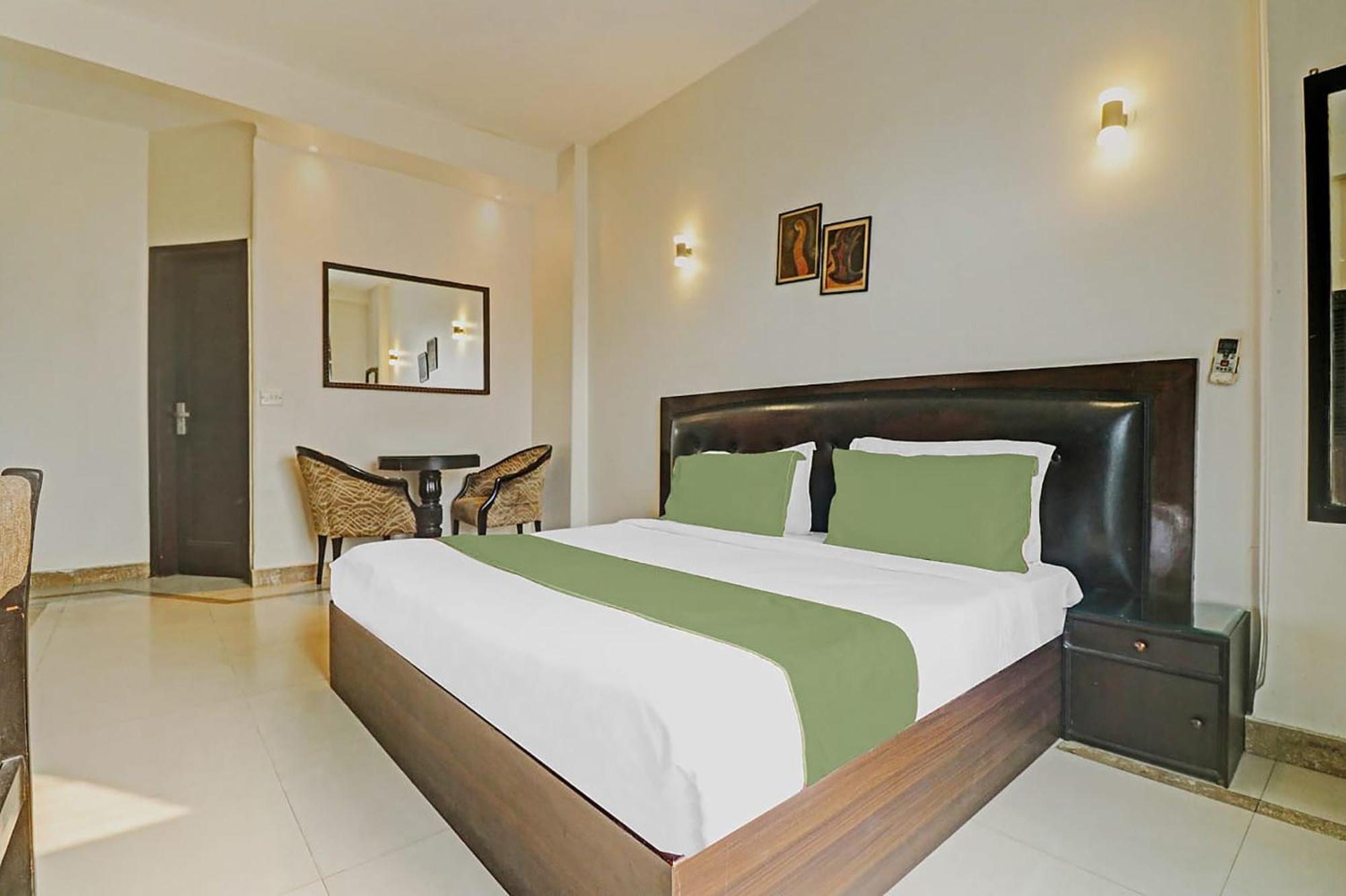 Hotel Fabexpress Lloyd House Nowe Delhi Zewnętrze zdjęcie