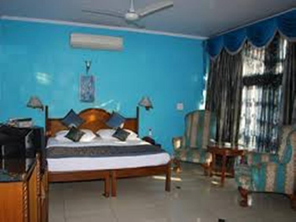 Hotel Fabexpress Lloyd House Nowe Delhi Zewnętrze zdjęcie